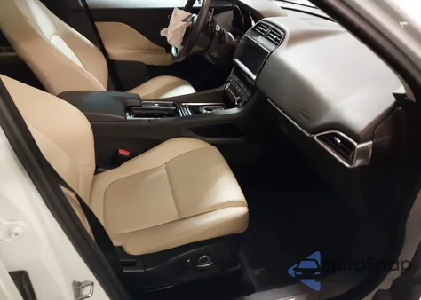 2020 Jaguar F-Pace Premium P250 Awd Automatic z USA, uszkodzony, nr VIN SADCJ2FX9LA643573